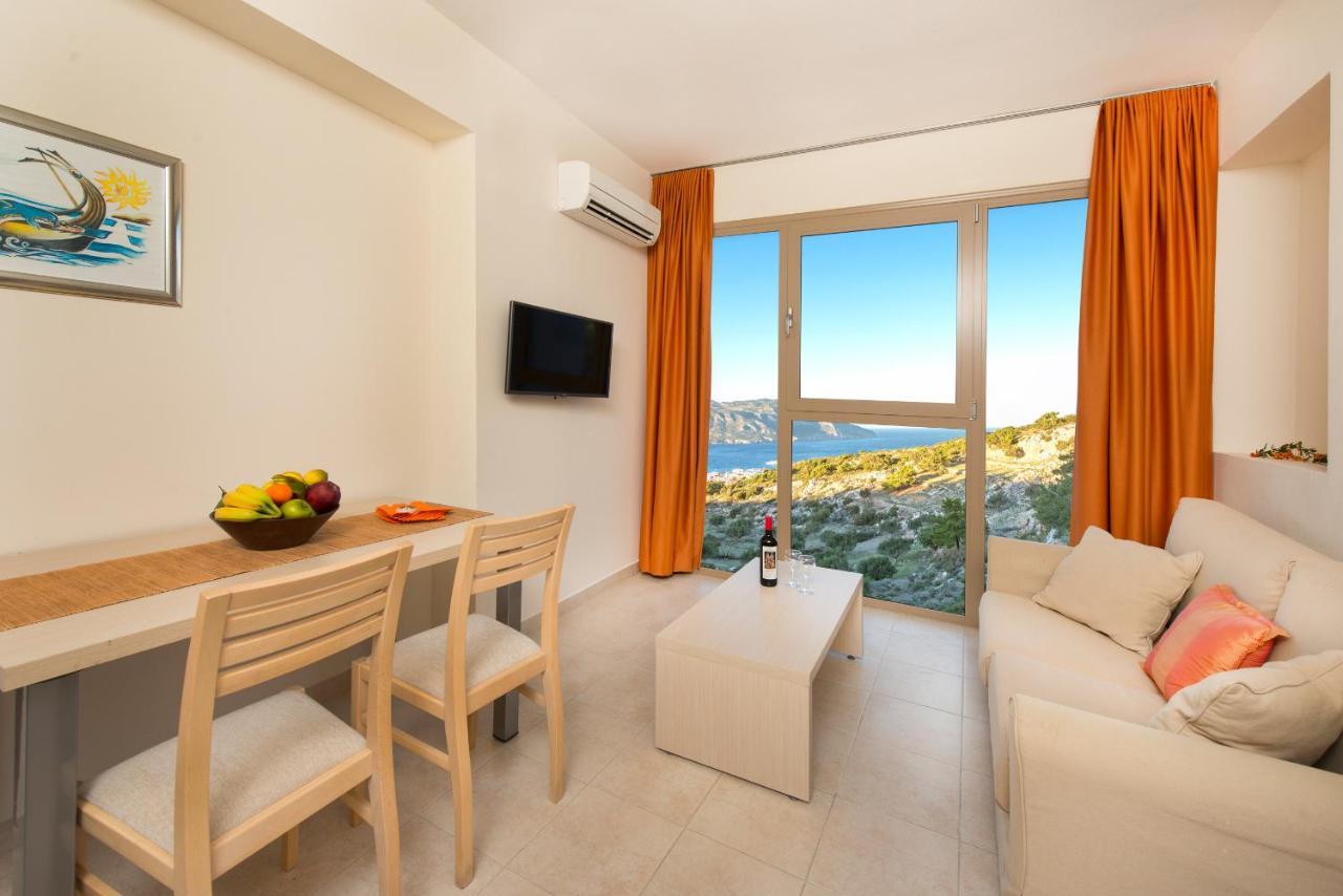 Renata's Villas Karpathos Esterno foto