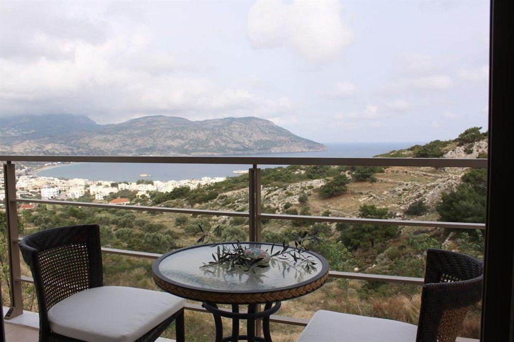 Renata's Villas Karpathos Esterno foto